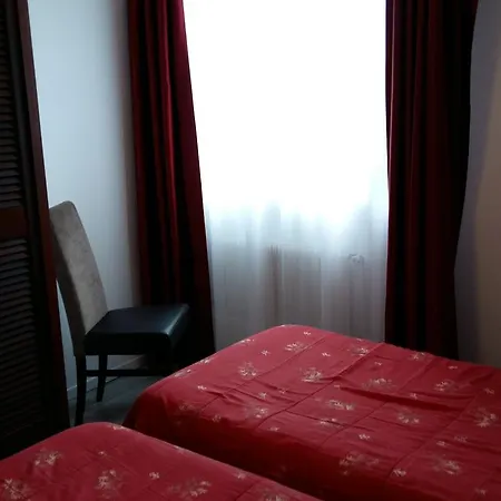 A La Ville De Nancy Otel 2*