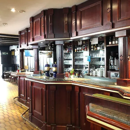 Otel A La Ville De Nancy 2*