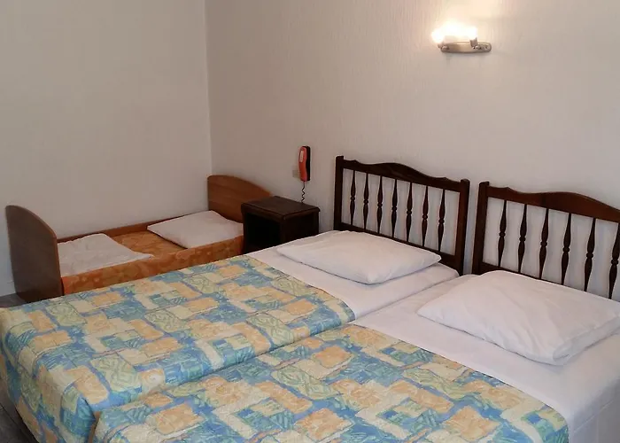 Hotel A La Ville De Nancy Colmar